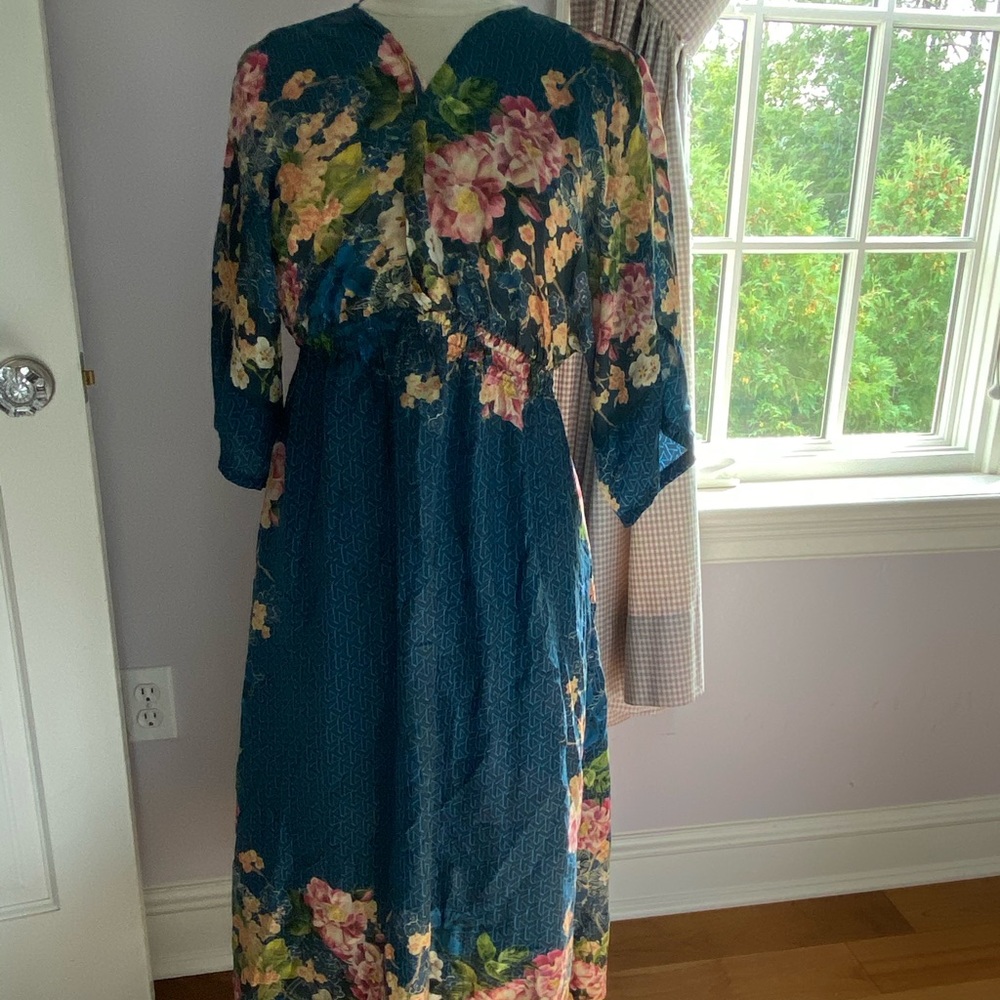 JOHNNY WAS Silk Kimono dress